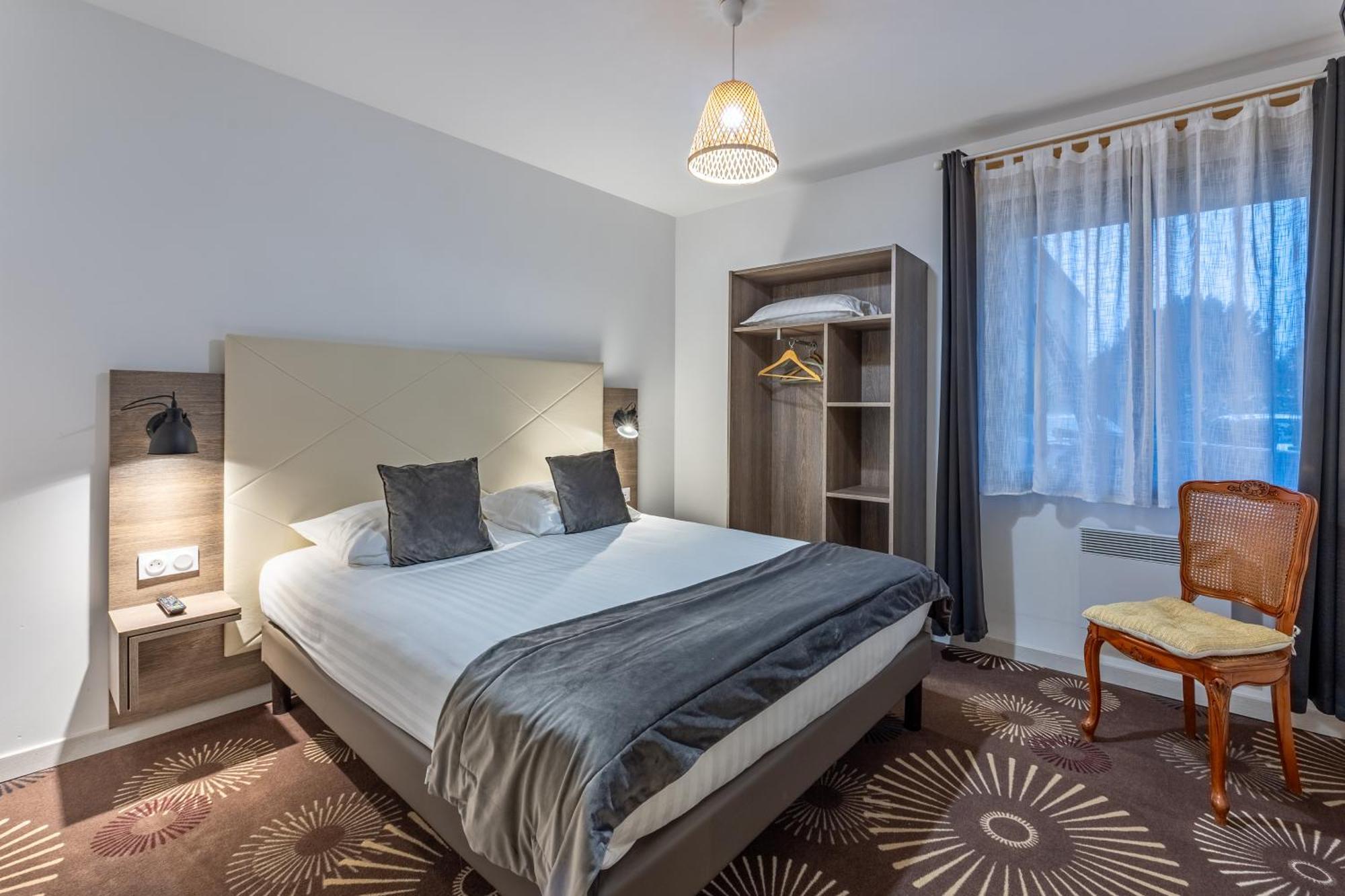 Logis Du Grand Pin Apartment Saint-Martin-des-Entrees Ngoại thất bức ảnh