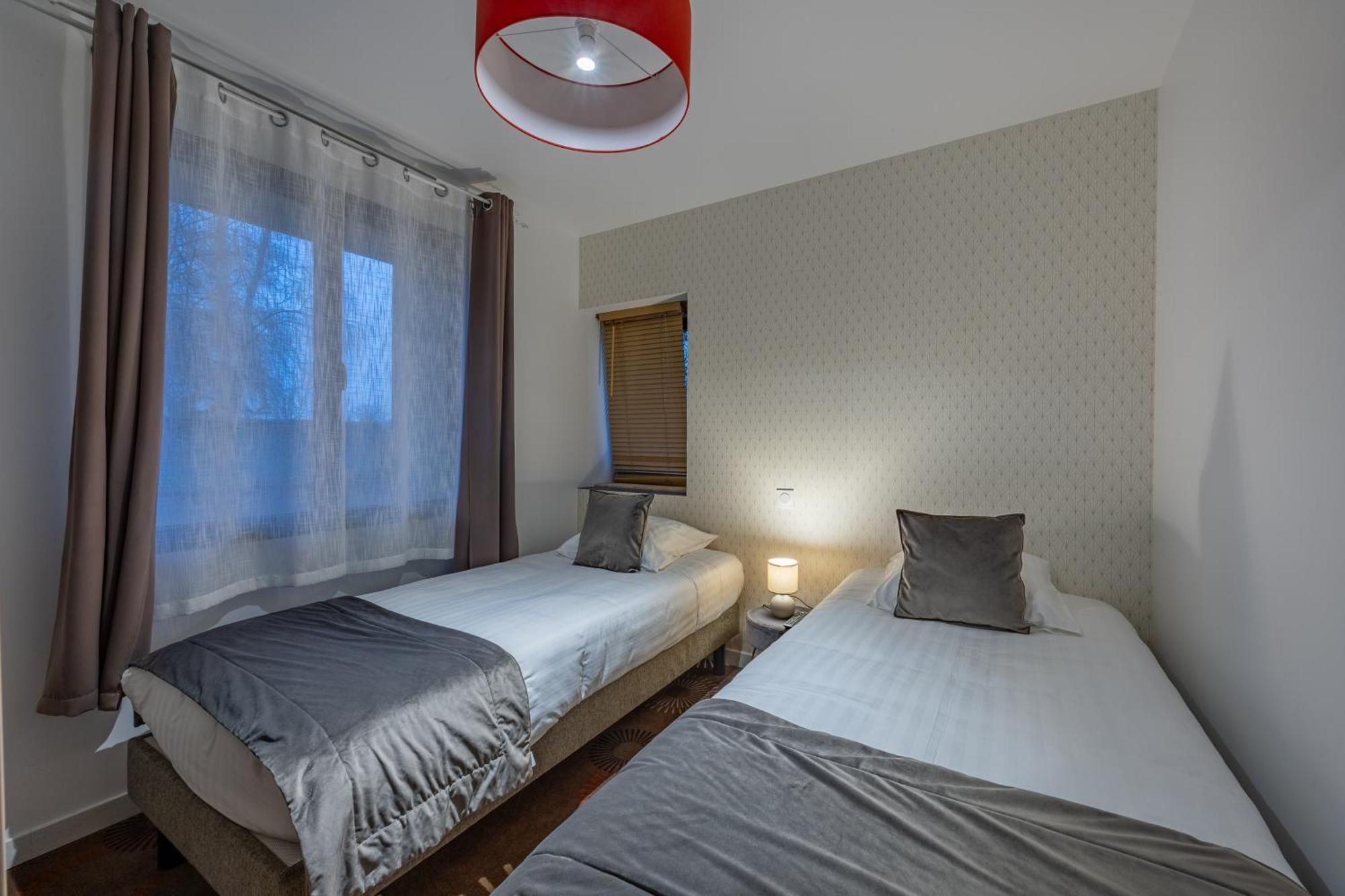 Logis Du Grand Pin Apartment Saint-Martin-des-Entrees Ngoại thất bức ảnh